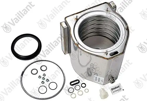 Wärmetauscher von Vaillant, mit mehreren O-Ringen, Dichtungen und Montageschrauben, zur Verwendung in Heizsystemen. Sichtbare Anschlussstelle und Innenstruktur sind erkennbar.
